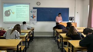 İş Kulübü Eğitimlerinin İlki Bilişim Teknolojileri MYO Mekatronik Programında Gerçekleşti